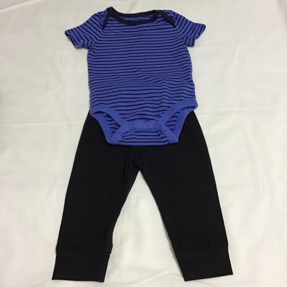 Gap Baby Boy Toddler Bundle 4-piece Outfit Shirt Pants Bosysuit Size 12-18 Month - Picture 11 of 16
